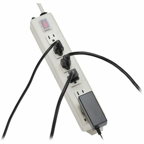 Regleta de enchufes Tripp Lite Power It! de 6 tomas con carcasa metálica - NEMA 5