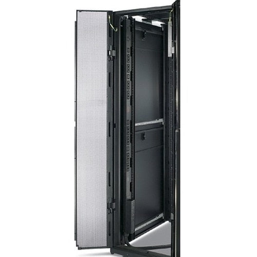 Unité de distribution d'alimentation (PDU) APC Basic Rack 14,4 kW : 2 x NEMA L6-30R, 4 x IEC 320-C19, 24 x IEC
