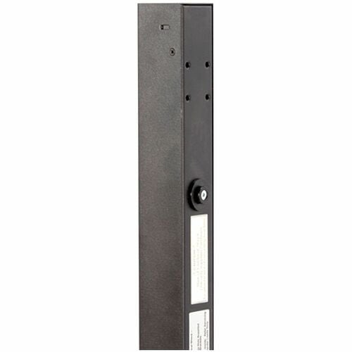 Unité de distribution d'alimentation (PDU) APC Basic Rack 1,8 kVA de Schneider Electric - 14 x NEMA 5-15R