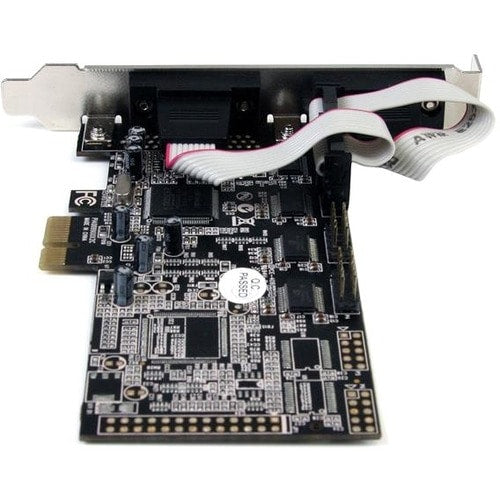 Tarjeta adaptadora serie PCIe de 4 puertos StarTech.com con 16550 - Agregar 4 RS