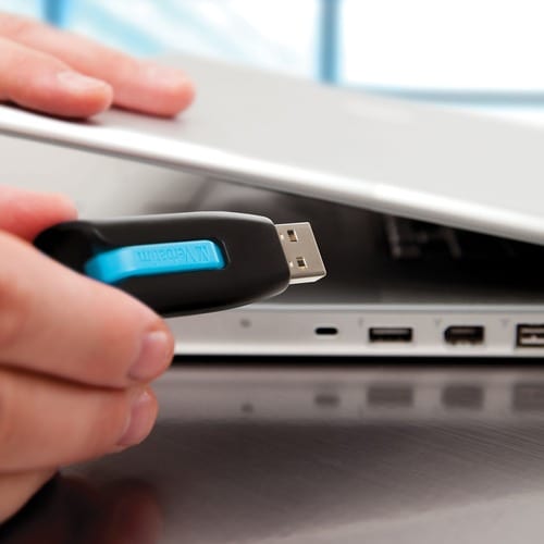16GB STORE N GO V3 USB 3.0 MULTI 10 FLASH DRIVE BLUE