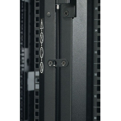 Rack NetShelter SX 42U 600 mm de large APC by Schneider Electric