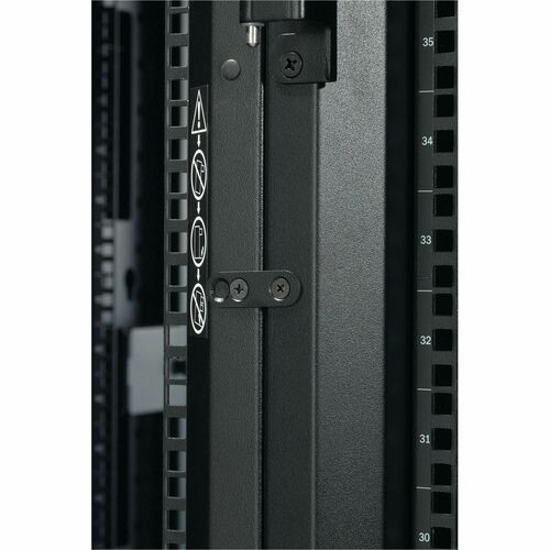 APC by Schneider Electric NetShelter SX 48U 600 mm de large x 1 200 mm de profondeur E