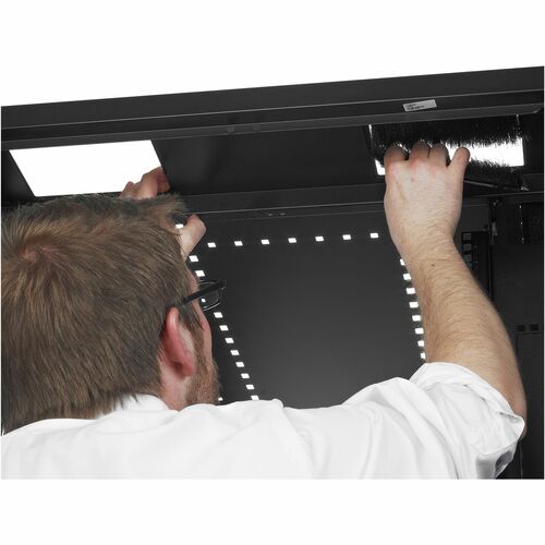 APC by Schneider Electric NetShelter SV 42U 800 mm de large x 1 200 mm de profondeur E