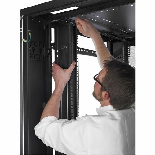 APC by Schneider Electric NetShelter SV 42U 800 mm de large x 1 200 mm de profondeur E