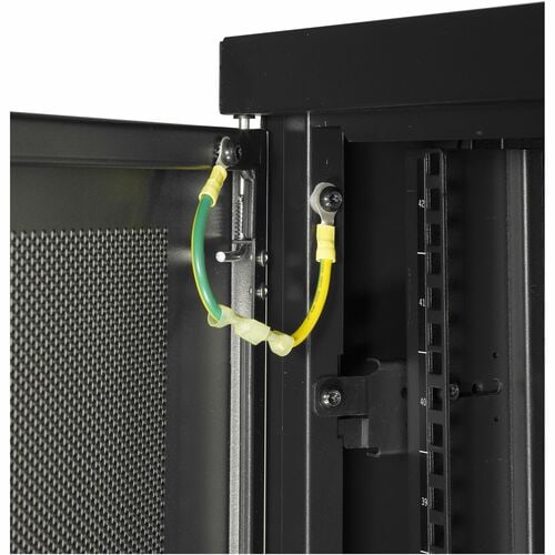 APC by Schneider Electric NetShelter SV 42U 600mm Wide x 1060mm Deep E