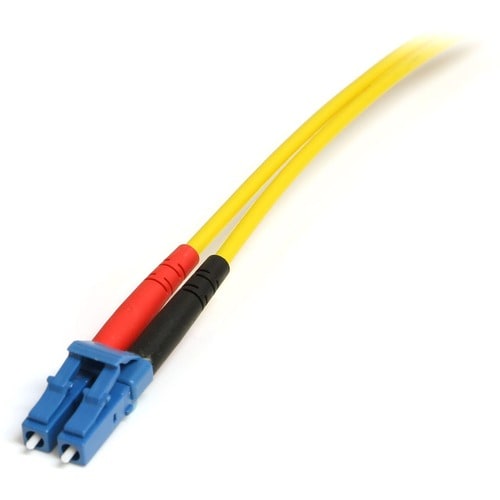 Câble à fibre optique StarTech.com de 10 m