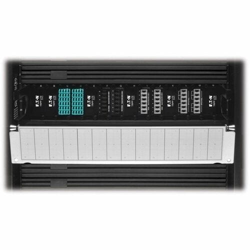 Panneau de boîtier fibre optique haute densité Tripp Lite pour montage en rack 14 cassettes 2URM - 2U Hi