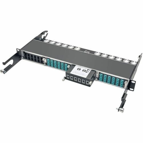 Casete de conexión Tripp Lite de 100 Gb/120 Gb a 40 Gb, 2 de 24 fibras a 6 de 12 fibras, 8 MTP, 8 puertos