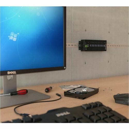 Hub USB 3.0 industriel 10 ports StarTech.com - Protection contre les décharges électrostatiques et les surtensions