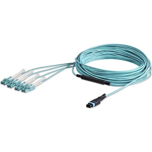 Cable de fibra óptica multimodo OM3 dúplex de StarTech.com de 10 m (30 pies) MTP(F)/PC a 4 LC/PC