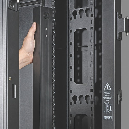 Unité de distribution d'alimentation Tripp Lite par Eaton PDU3EVS6L2120 30 prises - Commutée - NEMA L21-