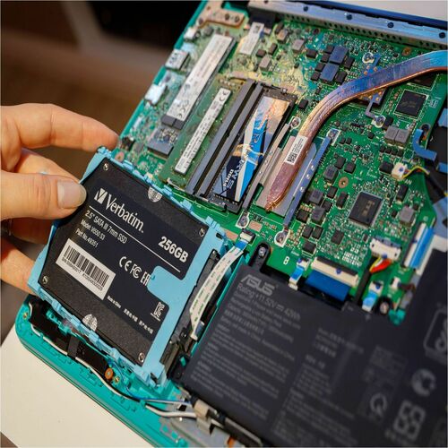 SSD INTERNE VI550 SATA III 2,5 pouces 256 Go MULTI 2