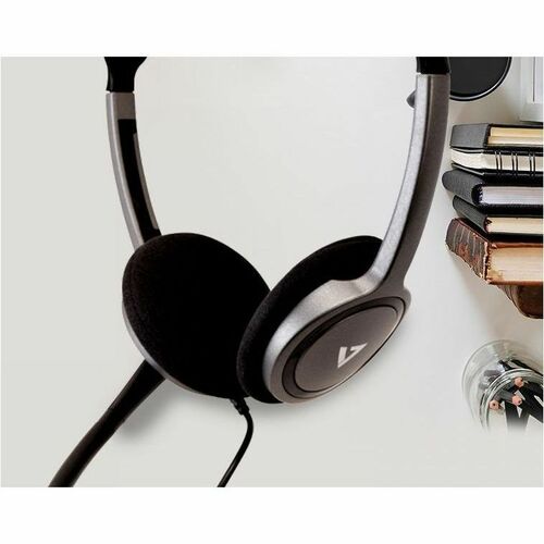 V7 Lightweight Stereo Headset - V7 HA212