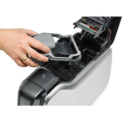Impresora de transferencia térmica/sublimación de tinta de escritorio de una sola cara Zebra ZC300 - Colo