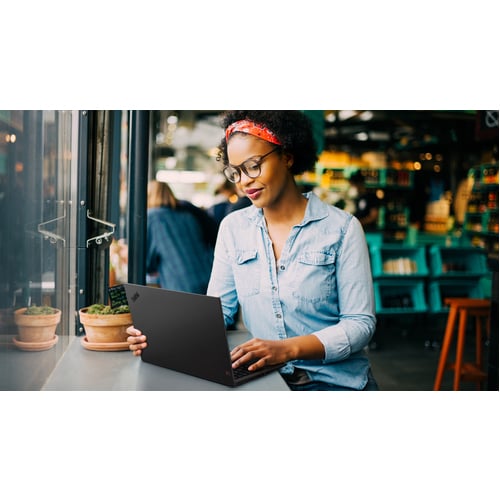 Lenovo ThinkPad X1 Carbon 7th Gen 20R1000XCA 14\" Ultrabook - Full HD