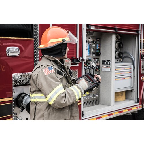 Xplore XSLATE L10 Tablet - 10.1\" - 4 GB - 4G - microSDXC Supported - 1920 x 120