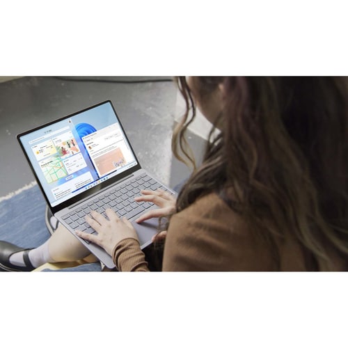 BI DEMO SURFACE GO 2 M/8/128 HW PLATINUM MULTI 4