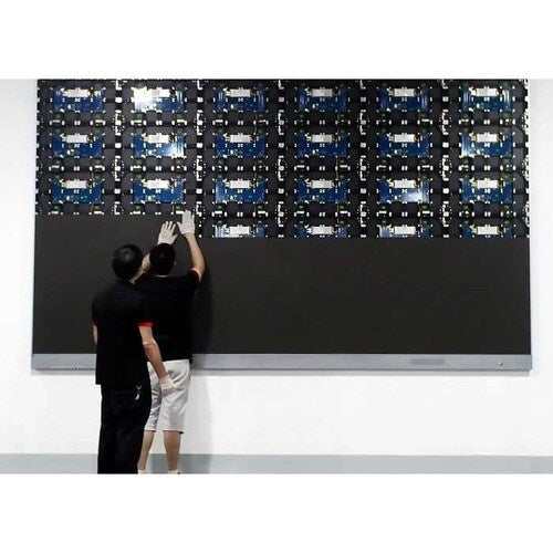 ÉCRAN COMMERCIAL LED PREMIUM TOUT-EN-UN À VUE DIRECTE 163 PO 1920X1080