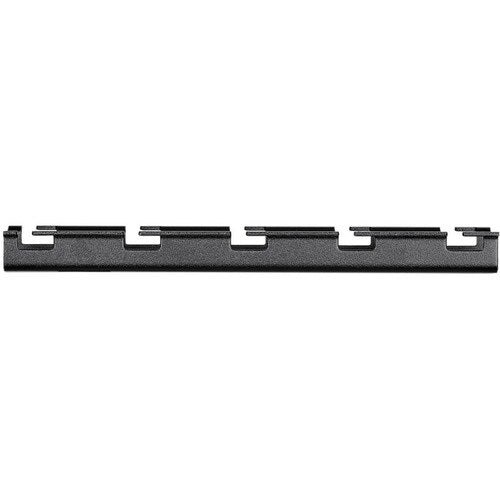 Soporte de montaje para bandeja de cables SRWB6CROSSBRKT de Tripp Lite by Eaton