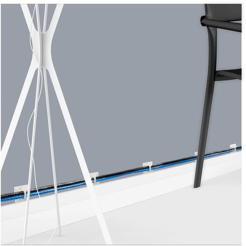 StarTech.com Lot de 100 supports de serre-câbles avec ruban adhésif pour câbles de 5,5 mm de large