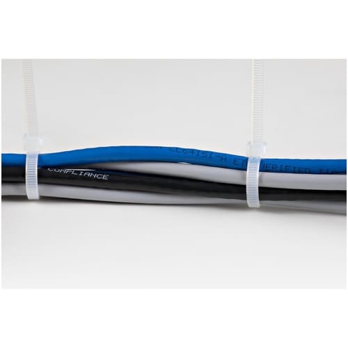 Serre-câbles StarTech.com de 25 cm (10 po), diamètre de 68 mm (2-5/8 po), résistance à la traction de 22 kg (50 lb)