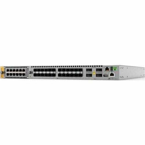 Logiciel ADV LAYER 3 5 ans avec 24 emplacements SFP+ et 28 emplacements QSFP/QSFP