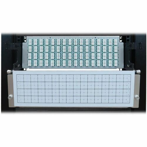 Panneau de brassage fibre optique préchargé Tripp Lite by Eaton N48M-64M8L4-03 - 256 x Duplex -