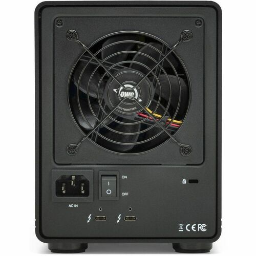 Disque dur externe ThunderBolt 4 à quatre disques OWC 64 To