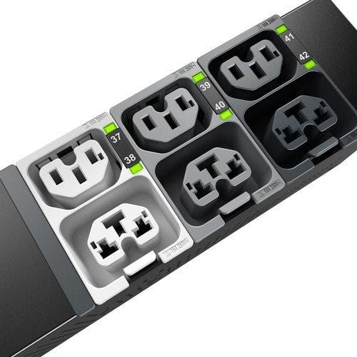 Unité de distribution d'alimentation APC by Schneider Electric NetShelter 42 prises - Avec compteur - CS8365