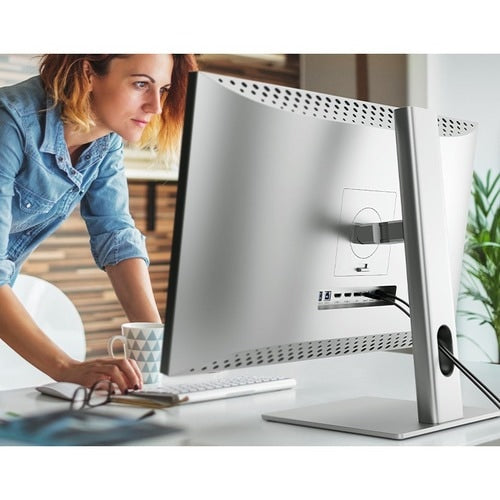 MONITOR CLARITY 27 UHD 4K CON 90W PD
