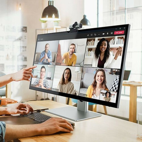 MONITOR CLARITY 27 UHD 4K CON 90W PD