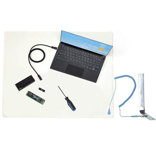 Tapis antistatique StarTech.com 28 x 45 cm, tapis ESD pour appareils électroniques