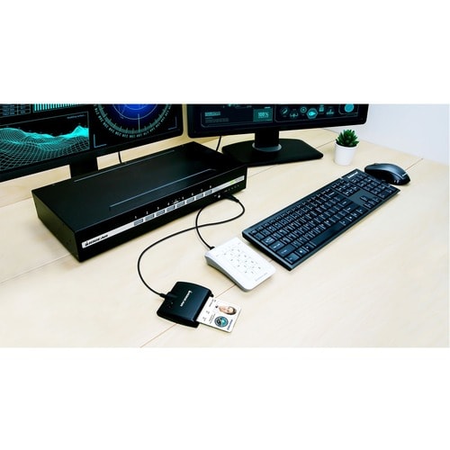 Commutateur KVM 8 ports DualView DisplayPort HDMI UniSec avec audio CAC PP4 TAA