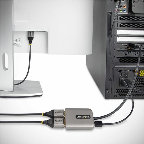 StarTech.com Dual-Monitor DisplayPort 1.4 Splitter