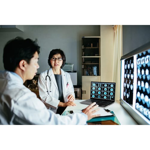 MEILLEURE VENTE TP P14S AMD G3 R7 PRO 6850U 2,7G 32 Go 512 Go 14 pouces W11P64