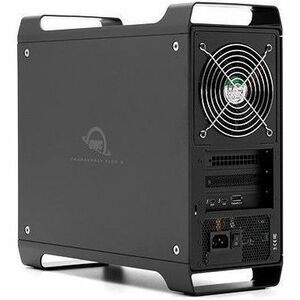 24,0 To (4 disques SSD NVME U.2 de 2,0 To et 4 disques durs de 4,0 To) THUNDERBAY FLEX 8