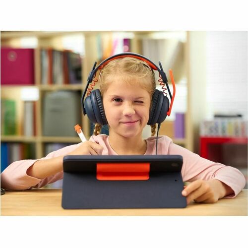 Auriculares estéreo Logitech Zone Learn con USB tipo A