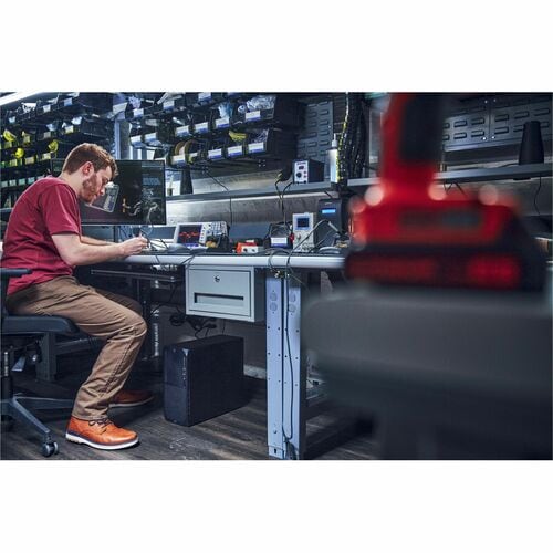 HP Z2 G9 Workstation - 1 Core i7 13th Gen i7-13700 - vPro Technology