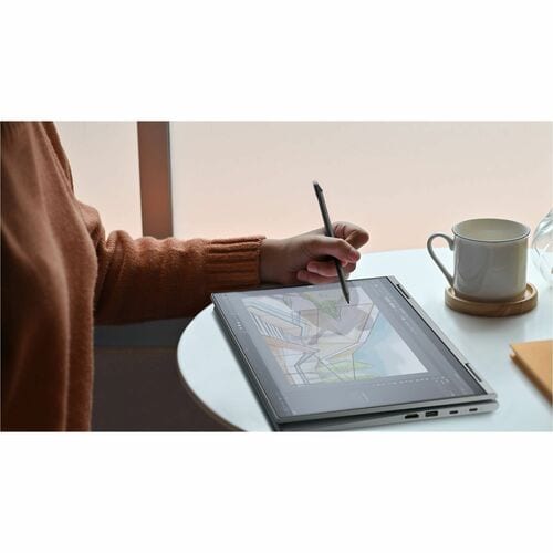 Ordinateur portable convertible 2 en 1 à écran tactile 14 pouces Lenovo ThinkPad X1 Yoga Gen 6 20XY00GXCA