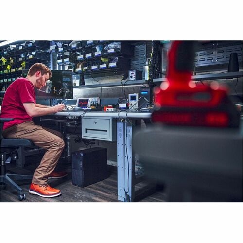 HP Z2 G9 Workstation - 1 Core i7 13th Gen i7-13700K - vPro Technology