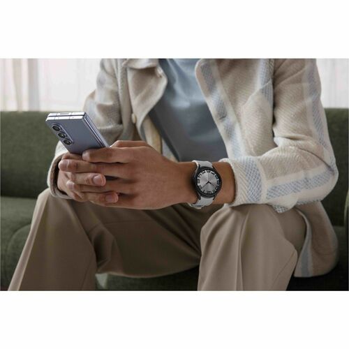 Samsung Galaxy Watch6 Classic (Bluetooth, 43mm)