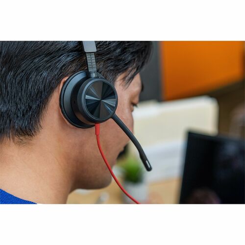 Cabezal certificado para Microsoft Teams Poly Blackwire 8225