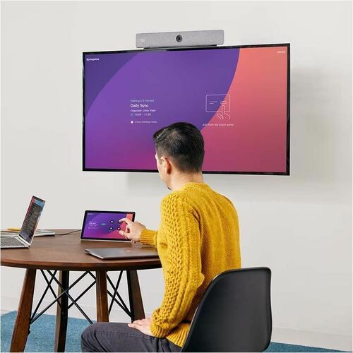REMAN ROOM BAR W/TABLE STAND NAVIGATOR