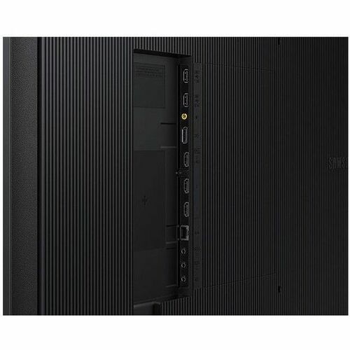 QMC SÉRIE 85 UHD 500 NIT ANTI-REFLET IP5X CLASSÉ 24/7 2E GÉNÉRATION B2B