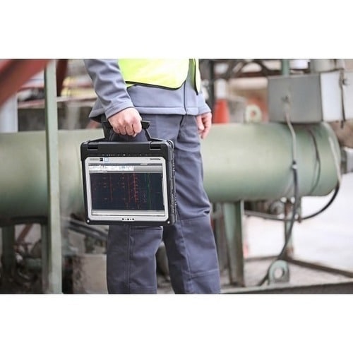 Panasonic TOUGHBOOK CF-33 Rugged Tablet - 12\" QHD - vPro Technology