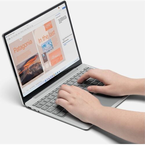 DEMO SURFACE GO2 P/8/128 DEMO SC HW BLACK MULTI 4