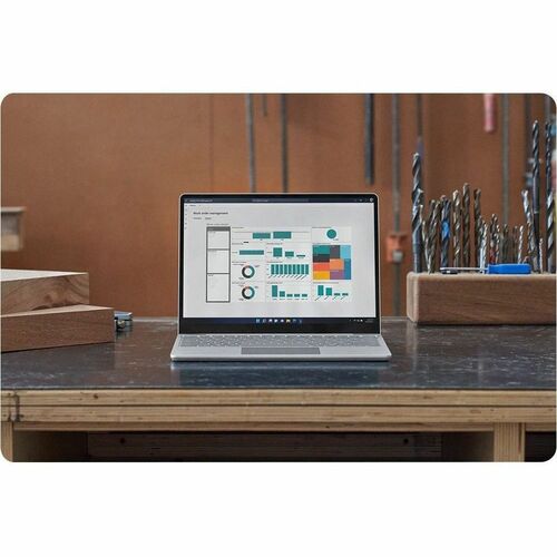 DEMO SURFACE GO2 P/8/128 DEMO SC HW BLACK MULTI 4