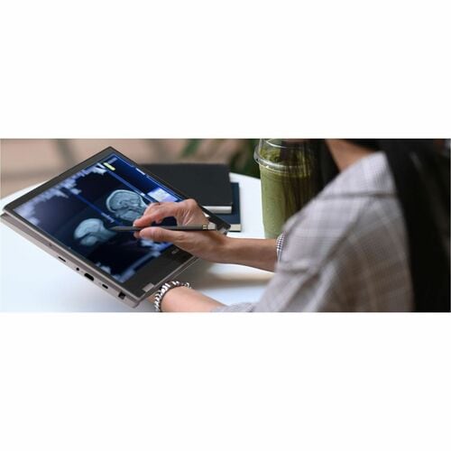 Processeur I3-1215U 1,2 GHz, 8 Go de mémoire LPDDR5, 128 Go de stockage UFS, écran 14 pouces, système d'exploitation Chrome OS