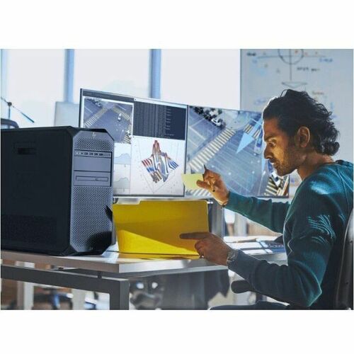 HP Z4 G5 Workstation - 1 Xeon w5-2445 - 16 GB